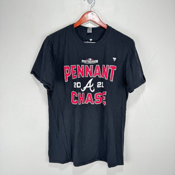 Atlanta Braves 2021 Pennant Chase T Shirt Men Medium Black Red Fantatics Cotton - Picture 1 of 7